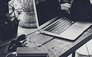 英超下课第4人诞生！0-3惨败 稳居倒数第1 中国老板忍无可忍